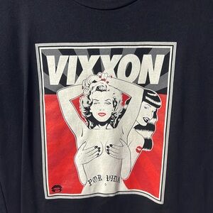 Vixxon tshirt size: medium Betty & Marilyn NWOT